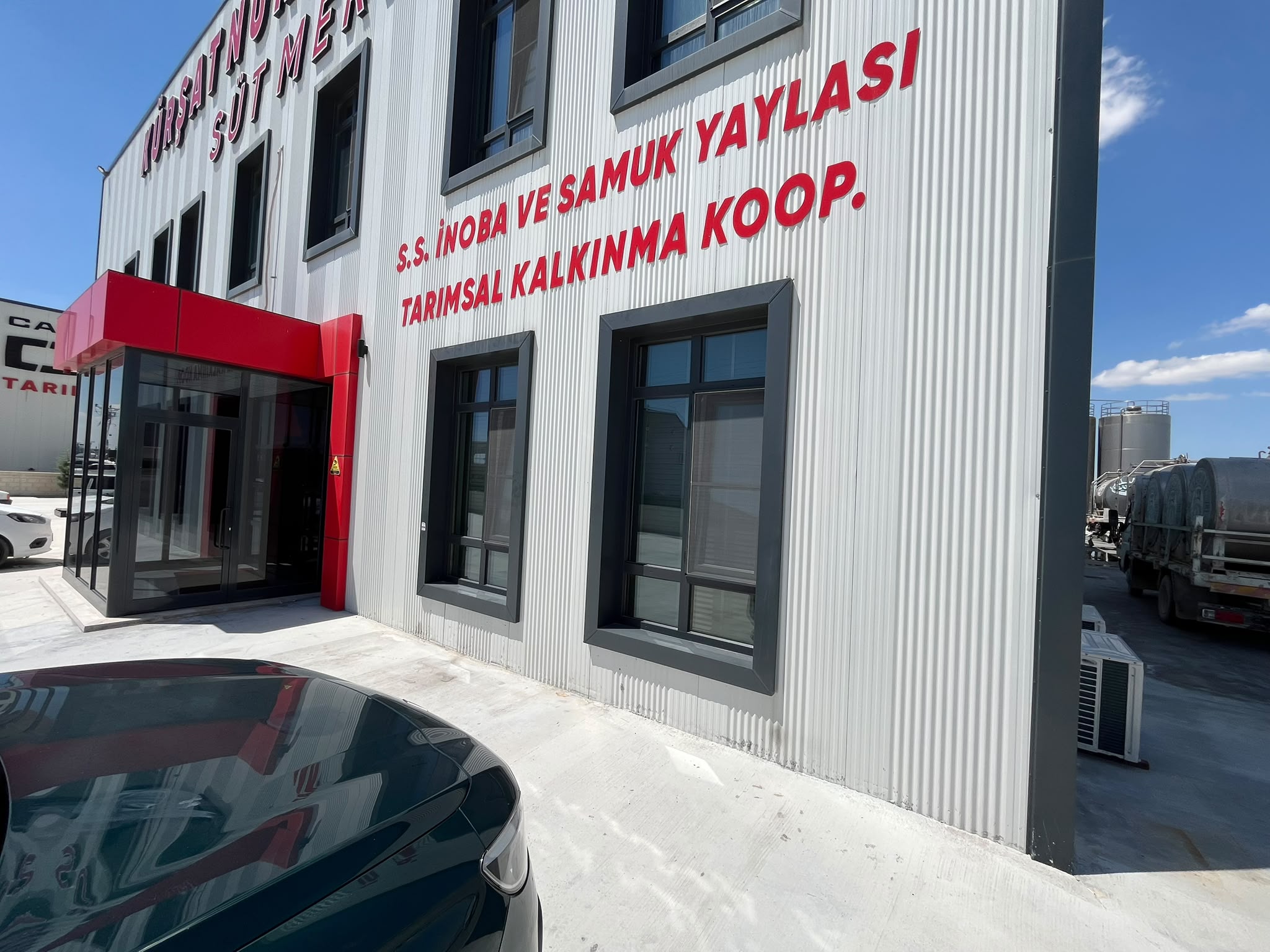 Kürşat Nuri Özder Süt Merkezi